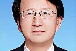 Trọng tài chính Cao Hanh Tiến, từng ba lần thi đấu vòng loại quốc gia và quốc gia thất bại.